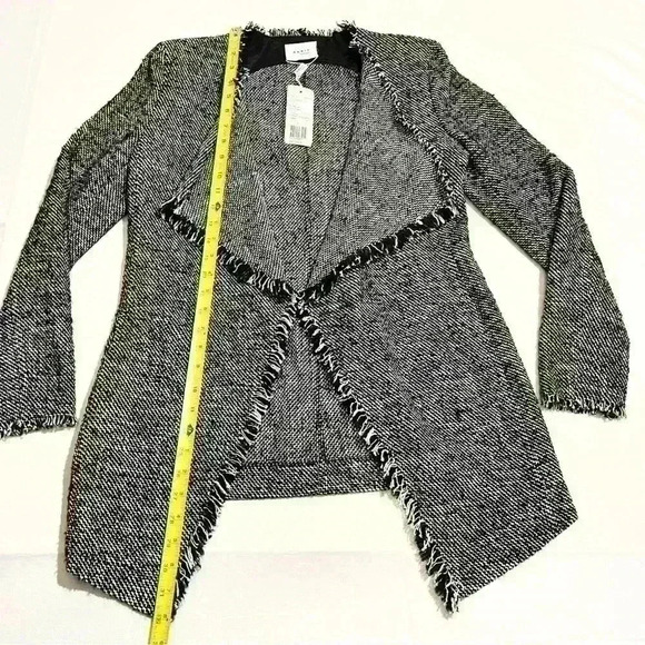 NWT AKRIS Punto Black & White Tweed Fringed Waterfall Front Open Jacket 6 $1490 - Picture 9 of 16